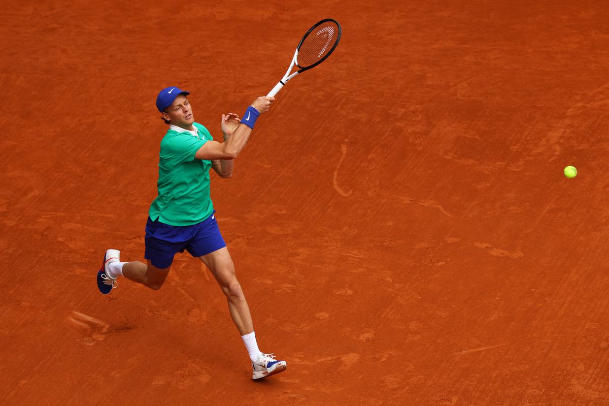 Sinner joins France in toasting Roland Garros heroine Boisson