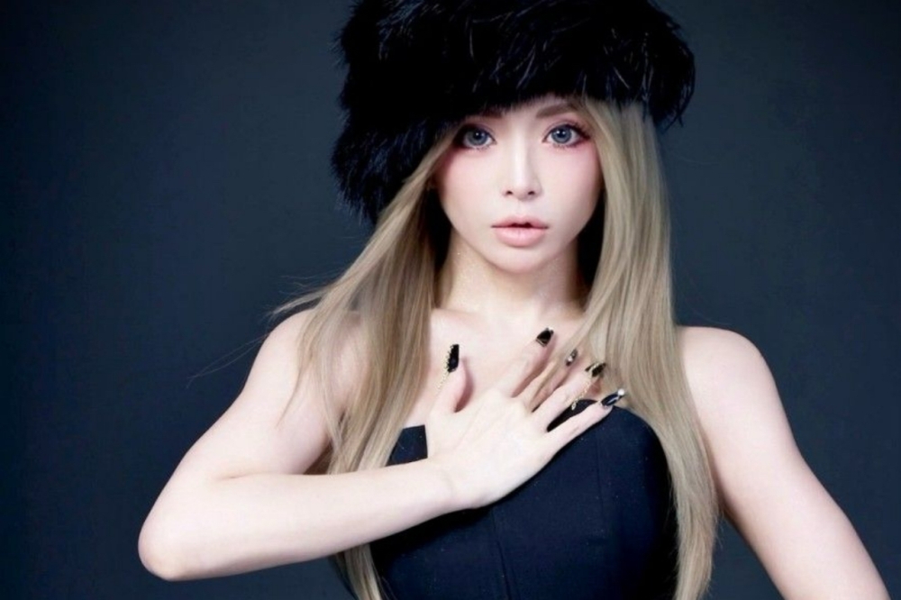 Ayumi Hamasaki laughs off claims Elon Musk is her baby’s father after wild online J-pop rumours
