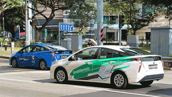 GrabCab to hit Singapore roads in July with 40 hybrid taxis
