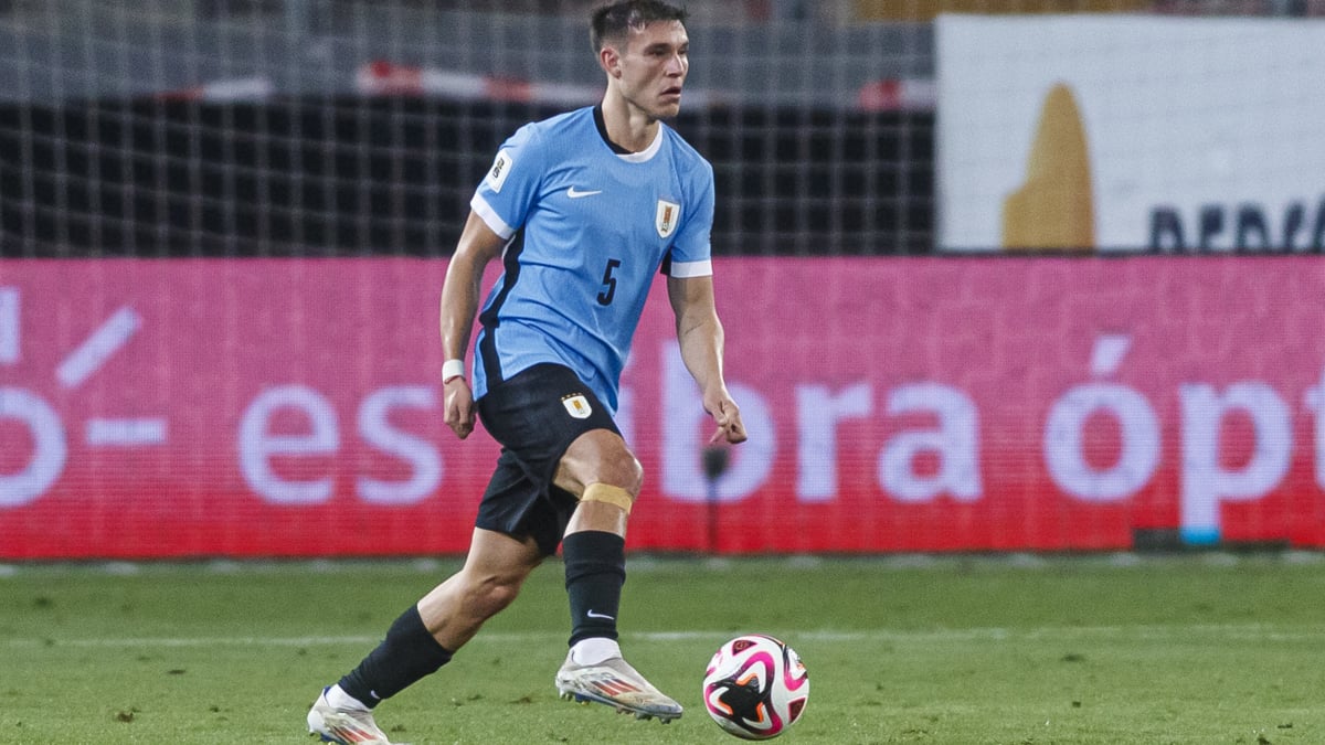 How to watch Paraguay vs. Uruguay online for free