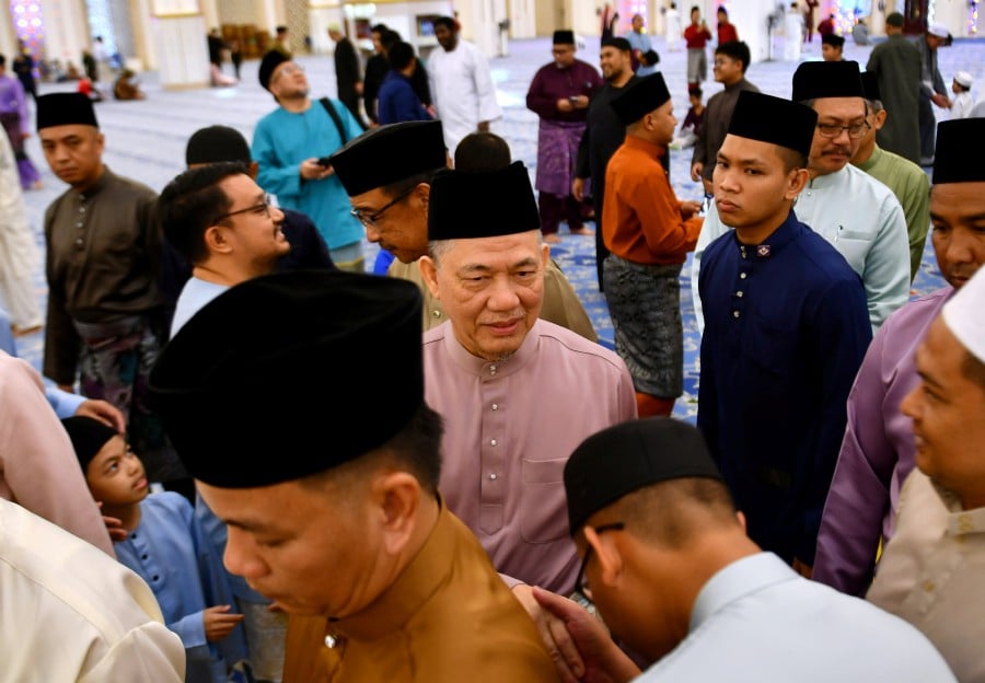 Petronas layoffs driven by global challenges, not Petros issue - Fadillah
