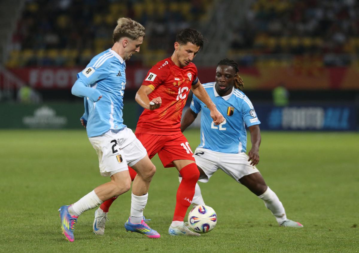 Belgium coach shows faith in shaky defence