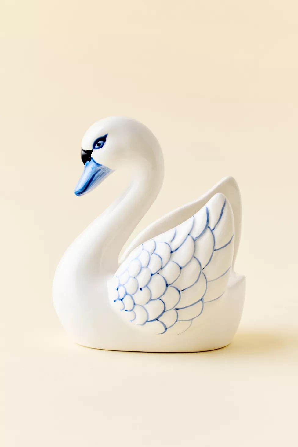 If Your Home Had Fingers, It Would Have 'Em Crossed For You To Buy One Of These 32 Things