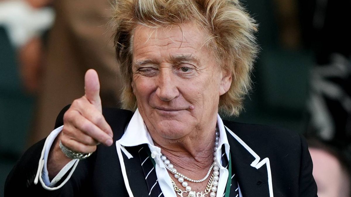 Glastonbury headliner Sir Rod Stewart 'devastated' as he cancels more gigs due to illness
