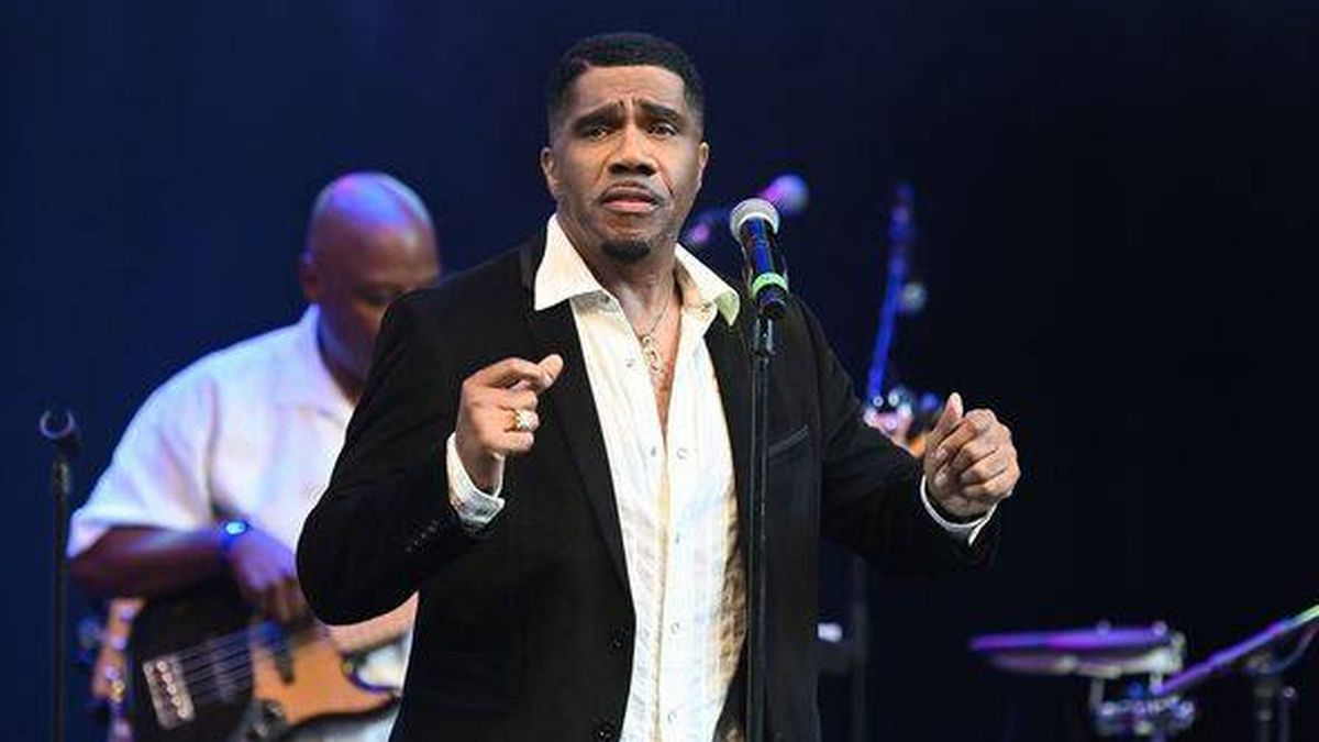 Atlantic Starr singer Wayne Lewis dies as bandmates pay tribute to R&B legend