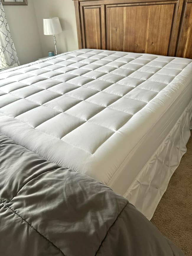 30 Things To Keep You Cool Indoors This Summer Without Paying Hundreds In AC Bills
