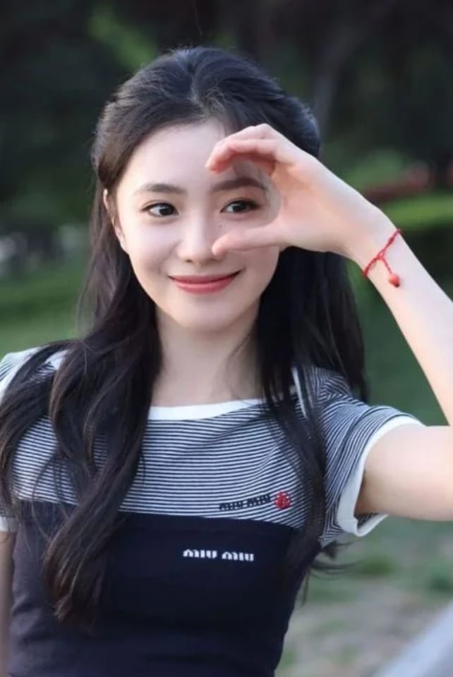Chinese Actress Slammed For Skipping Kissing Scenes In Romance Drama, Reportedly Has “No Kissing” Clause In Contract