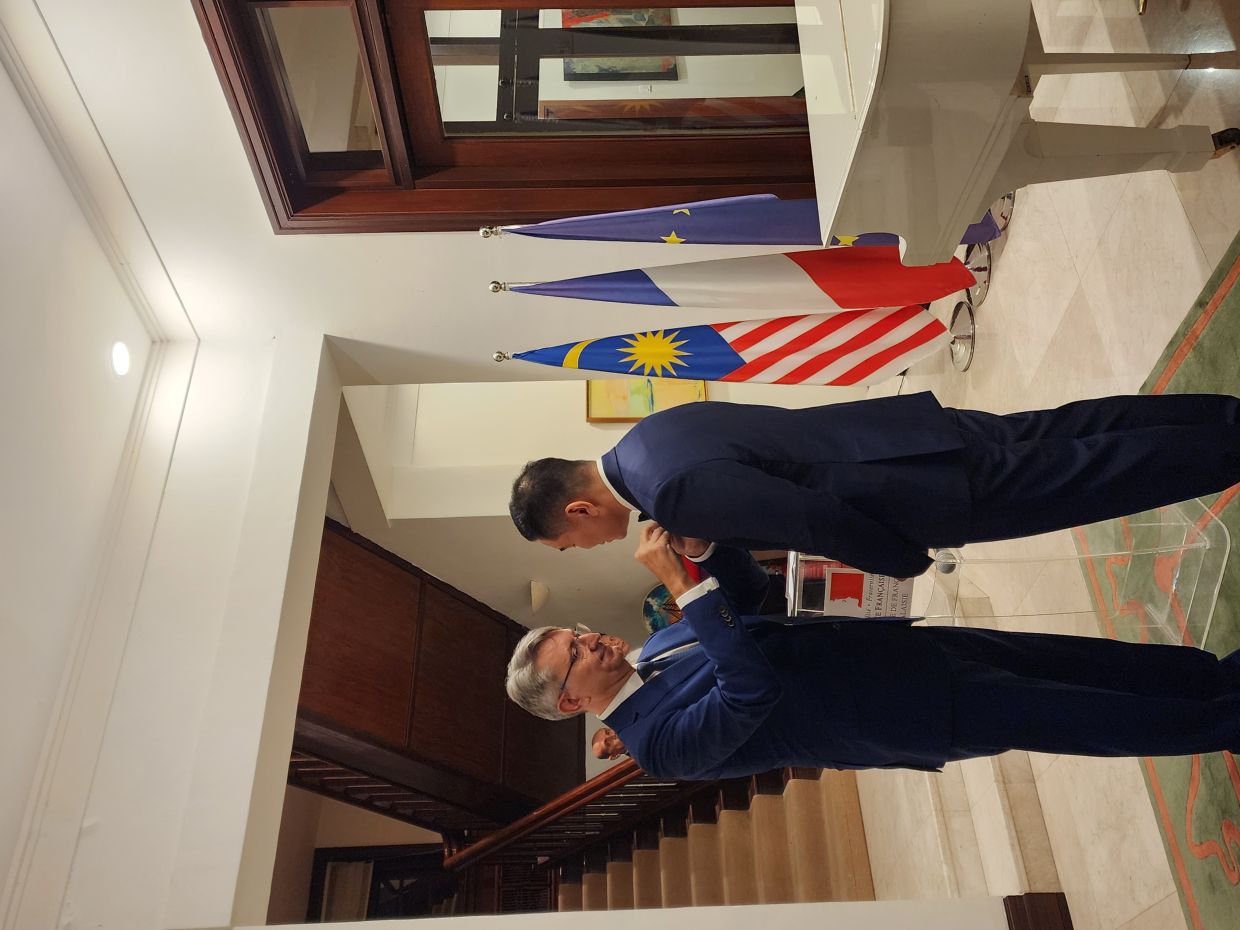Famed Malaysian chef Darren Chin receives knighthood from the French Republic