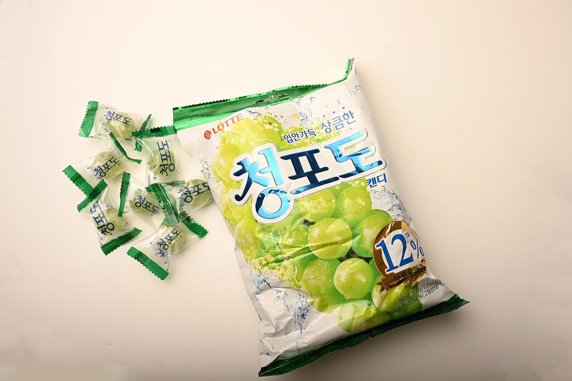 Best snacks to buy from Lotte Mart in Seoul, South Korea