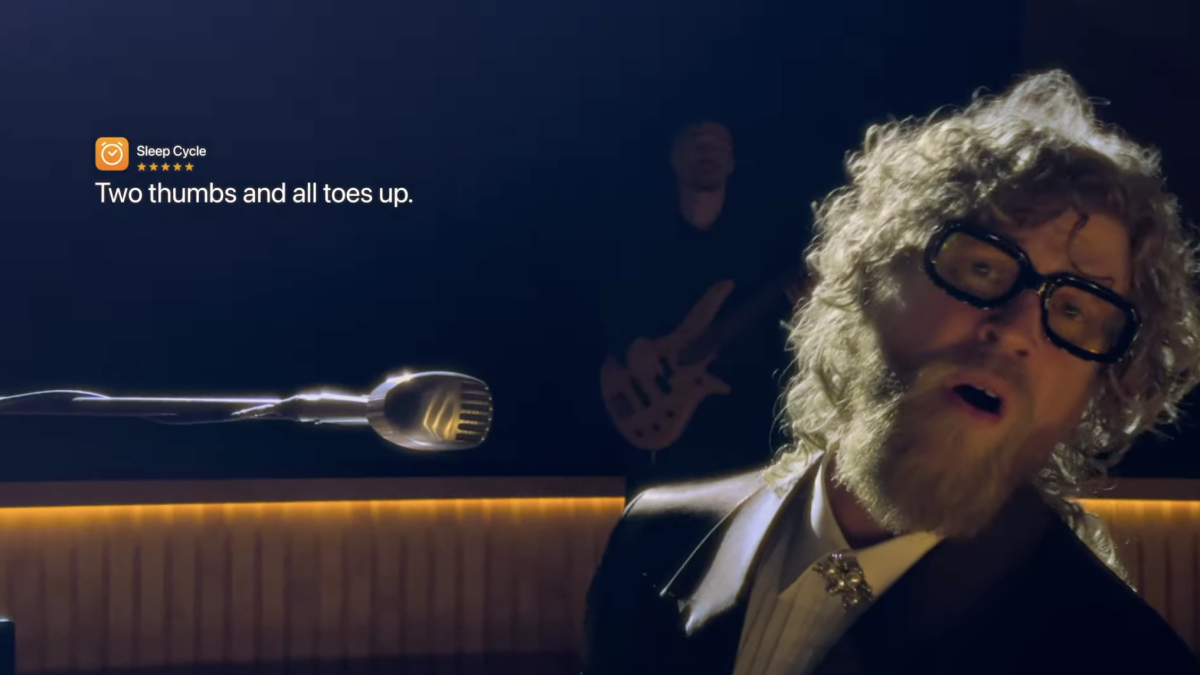 Apple's WWDC 2025 keynote ends with a piano man singing real App Store reviews