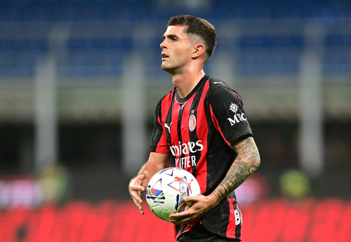 Christian Pulisic's dad fires back at US football great Landon Donovan
