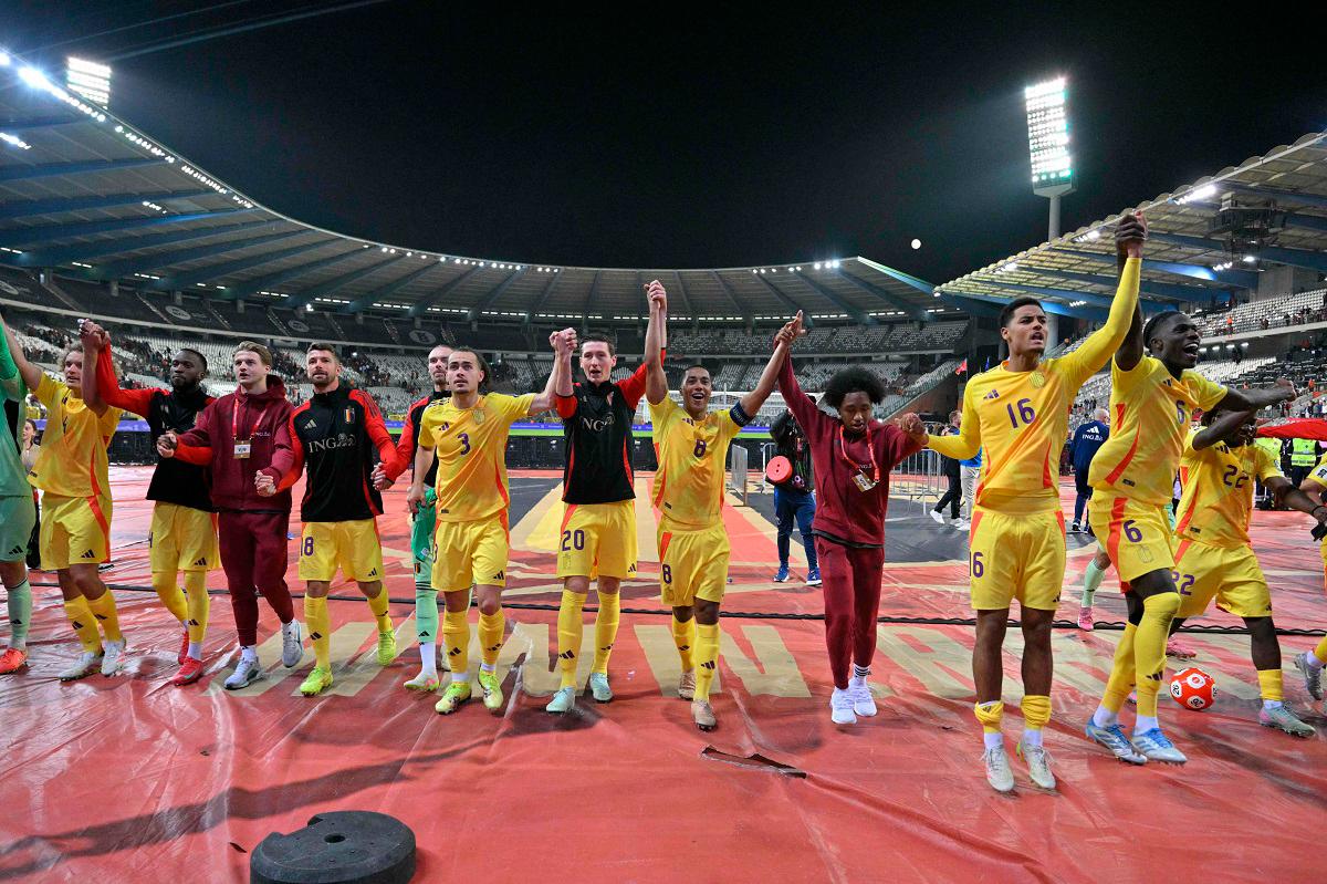 Belgium battle past Wales, Italy win in World Cup qualifying