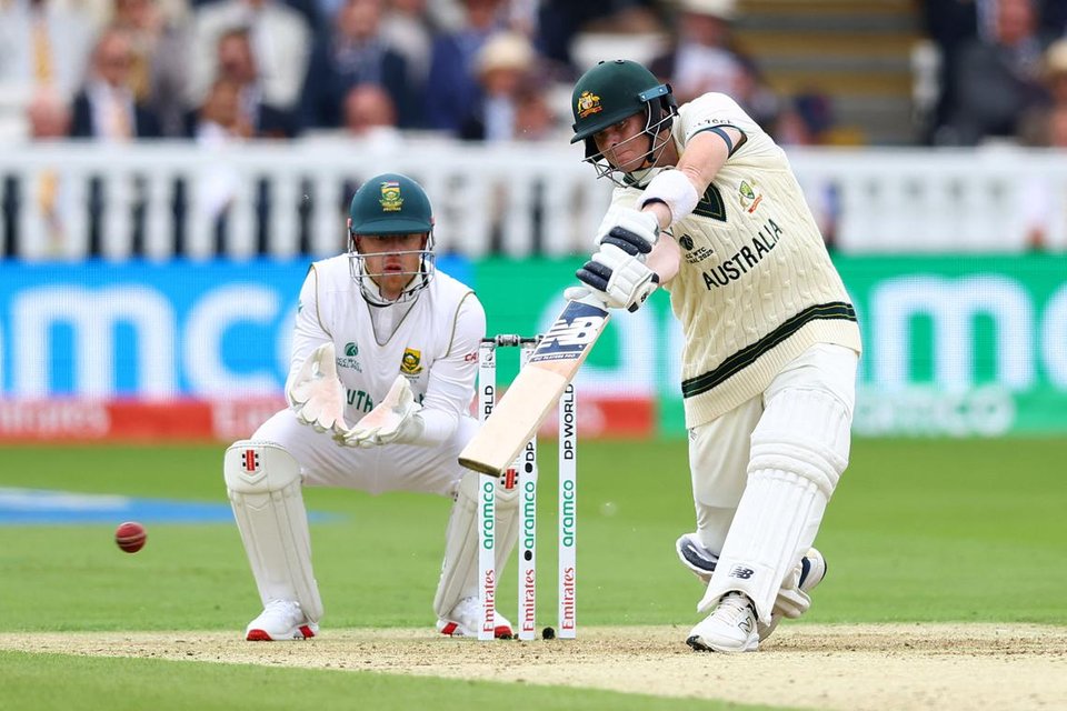 Smith confident as Australia seize control against South Africa