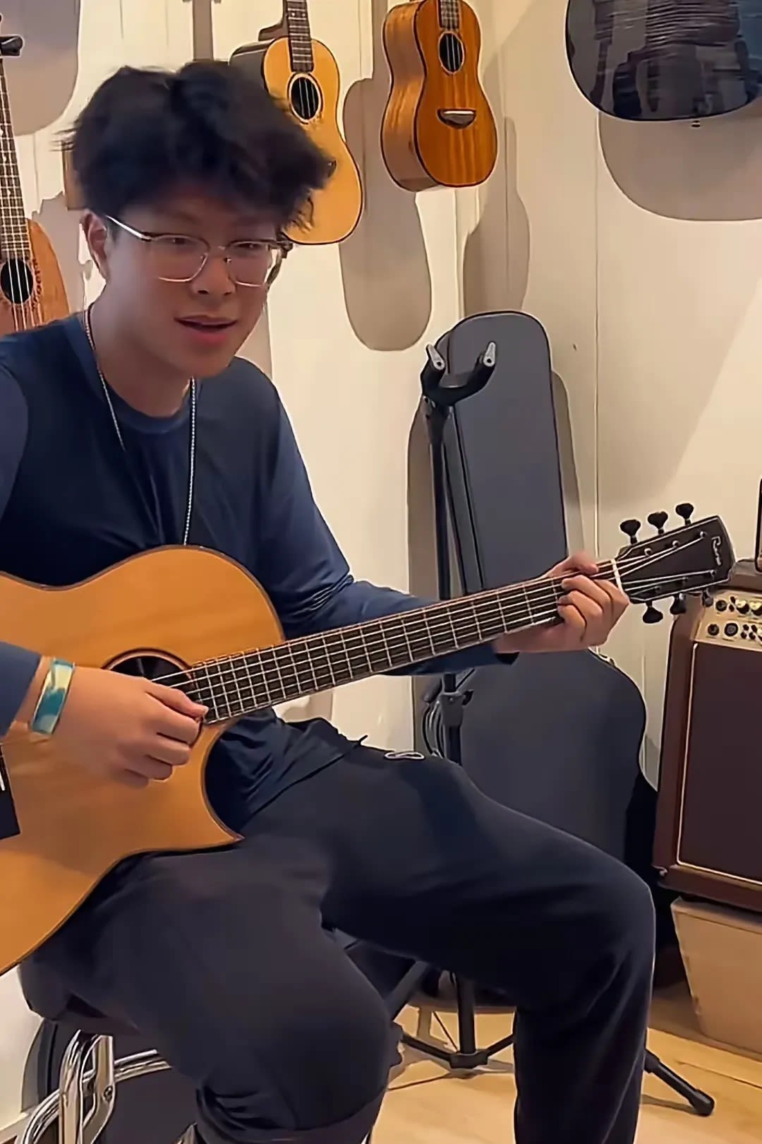Alex Man’s Son, 22, Wows With Good Looks And Musical Talent
