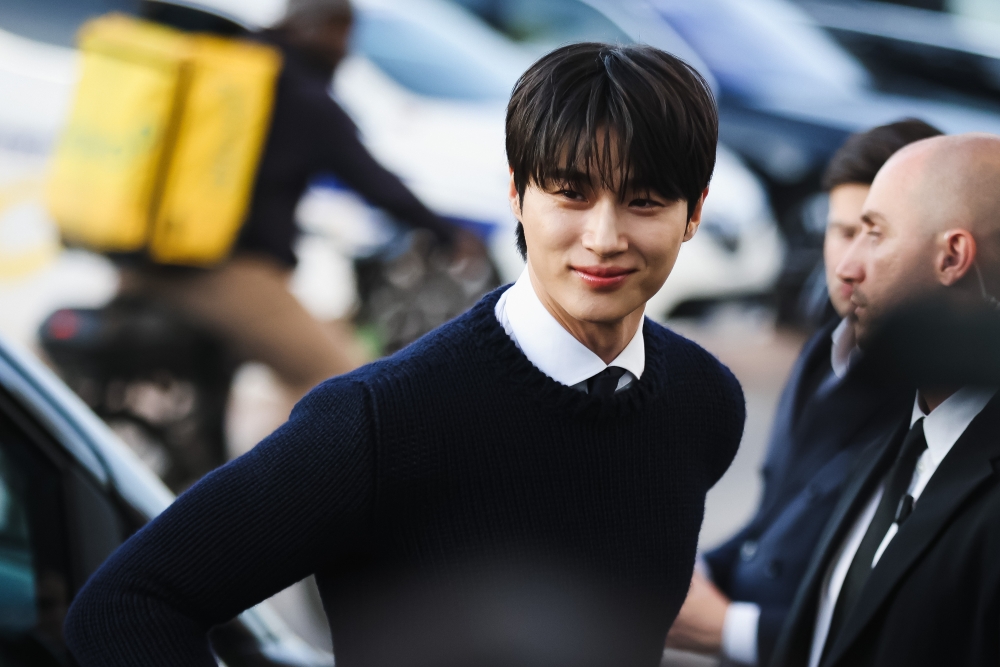 South Korean woman wins US$1.5m jackpot after dreaming of Byeon Woo-seok — ‘Lovely Runner’ star reacts