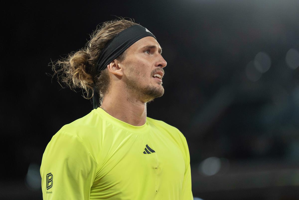 Zverev beats Shelton to set up Stuttgart final with Fritz