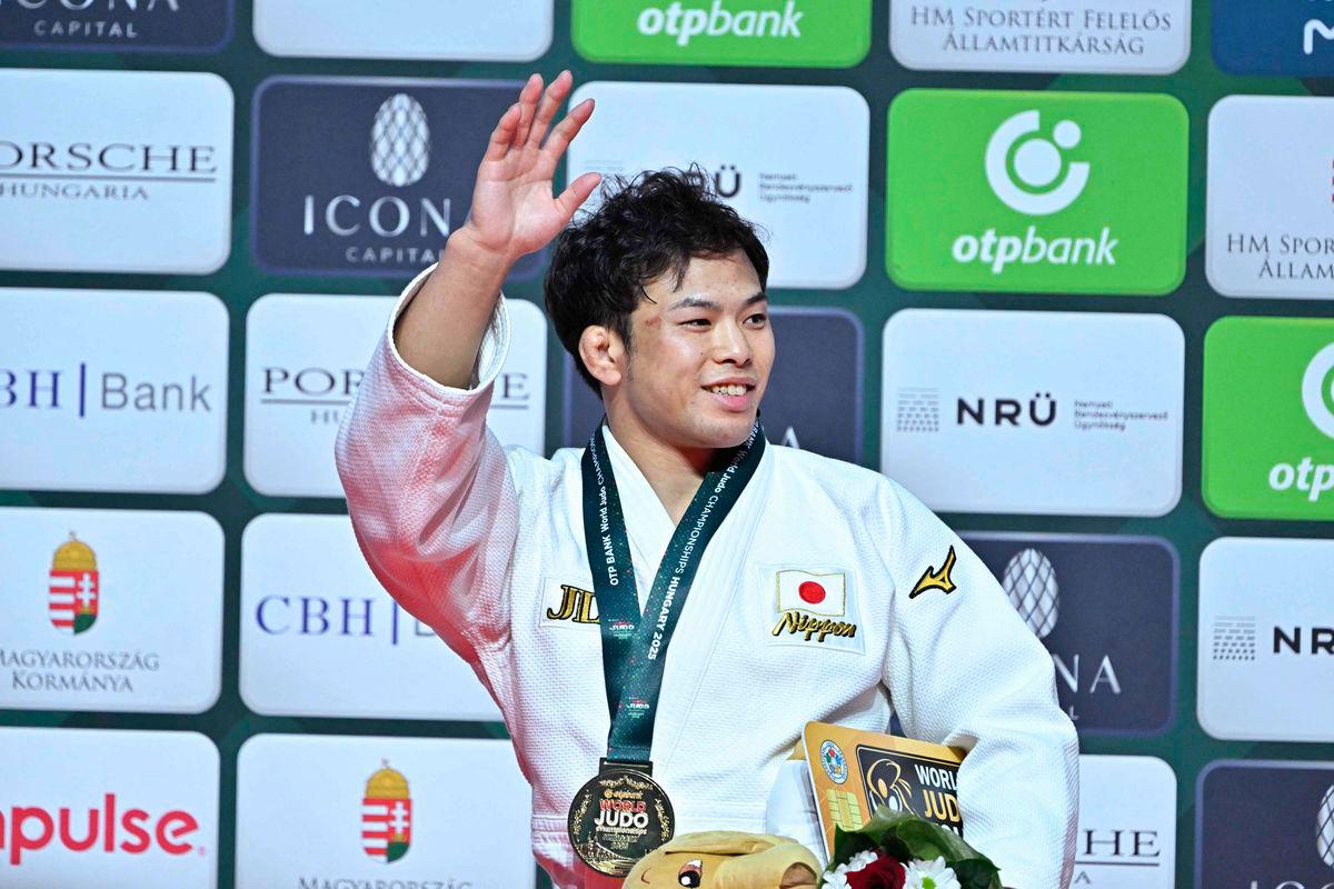 Nagayama and Scutto win gold at world judo champs