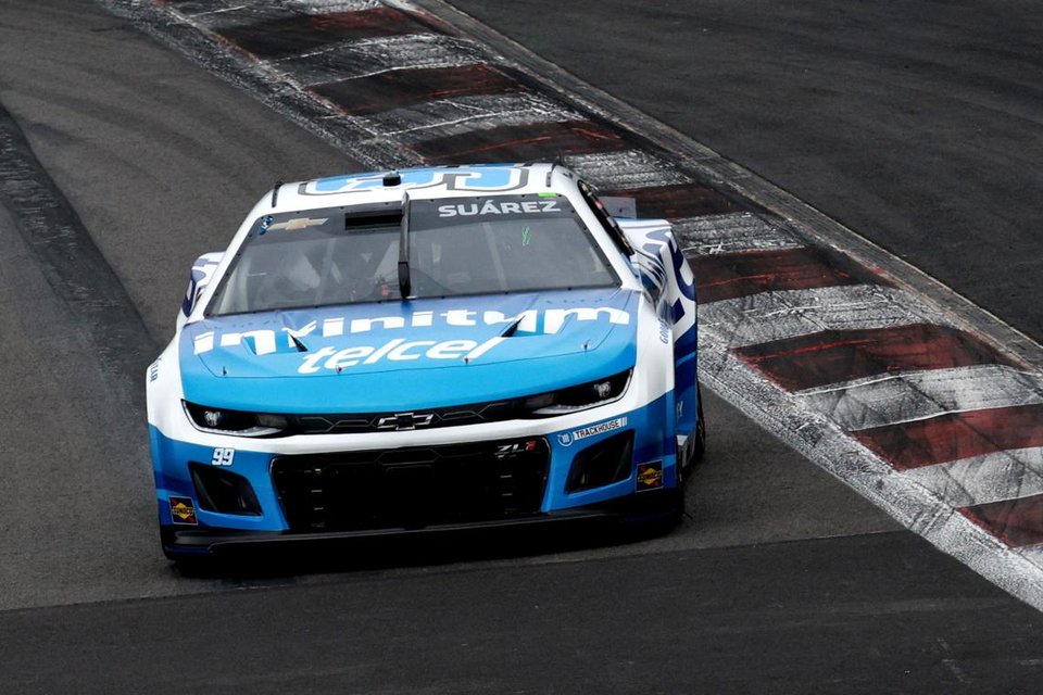 Mexican hero Suarez triumphs in rain-soaked NASCAR homecoming