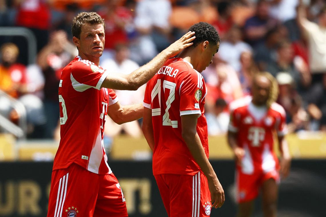 Bayern Munich demolish Auckland City to kick off Club World Cup campaign