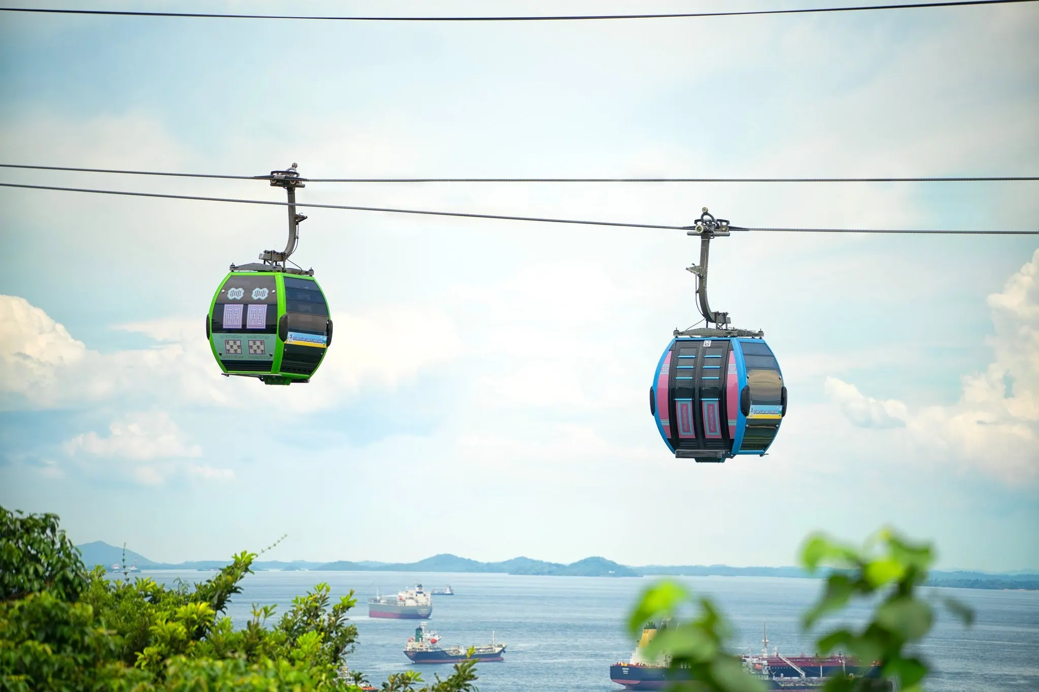 Singapore Cable Car celebrates 10th year anniversary with Peranakan-themed cable car cabins, limited-time S$2 ride offers and craft workshops