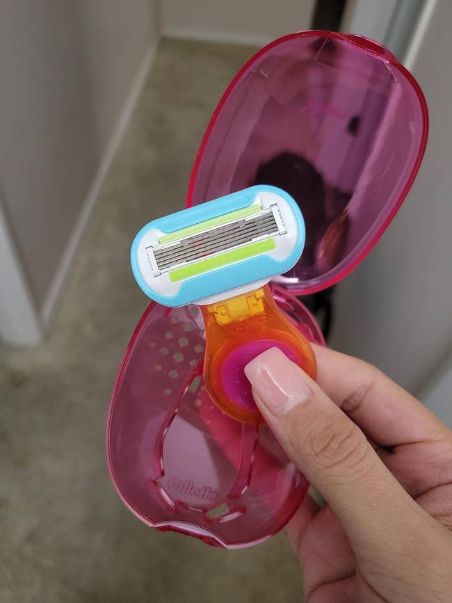 33 Things To Solve Your Summer Problems That Will Make You Say, “OK, That’s Genius”