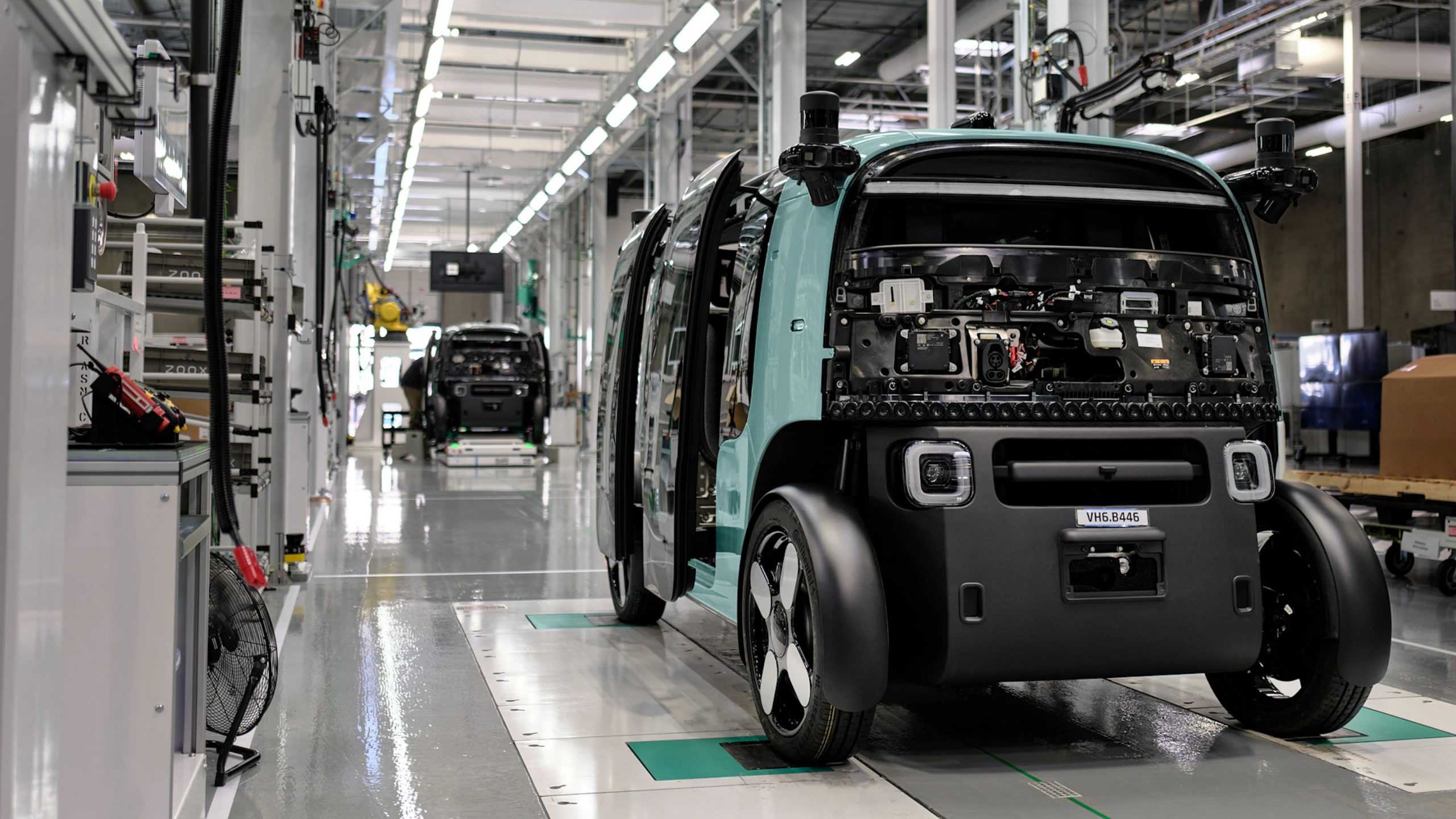 Amazon-owned self-driving firm opens its first robotaxi factory