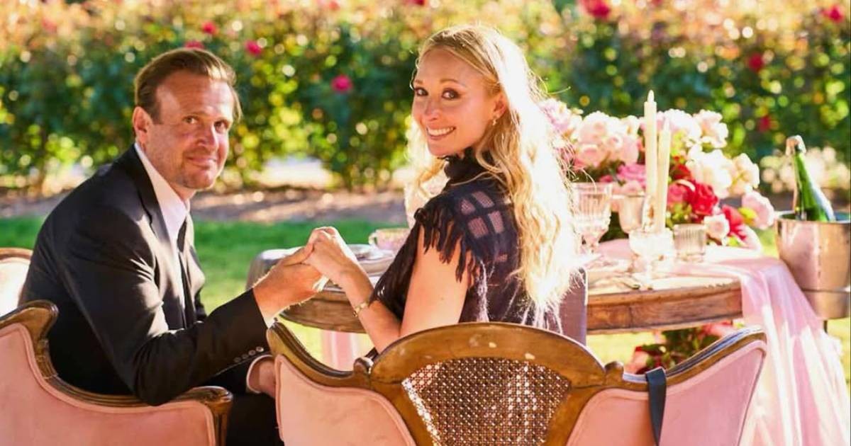 Jason Segel and Kayla Radomski engaged