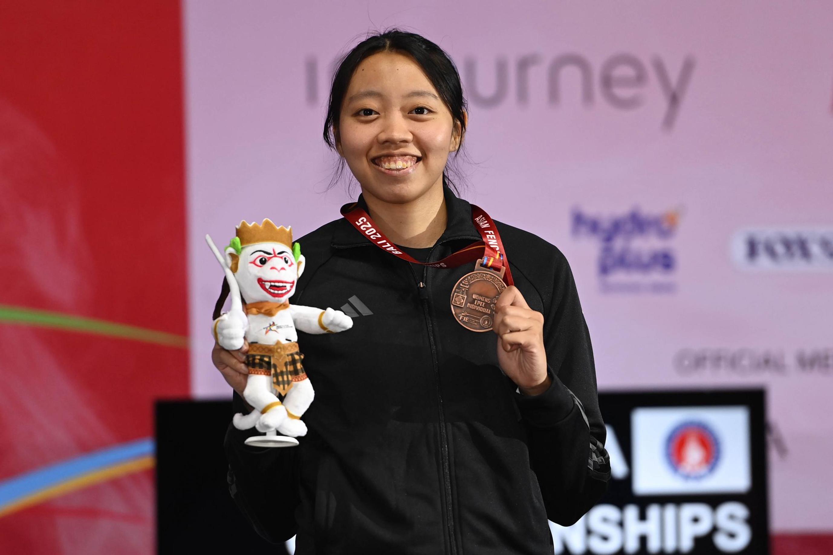 Singapore’s Kiria Tikanah wins bronze at Asian Fencing C’ships and praise from coach