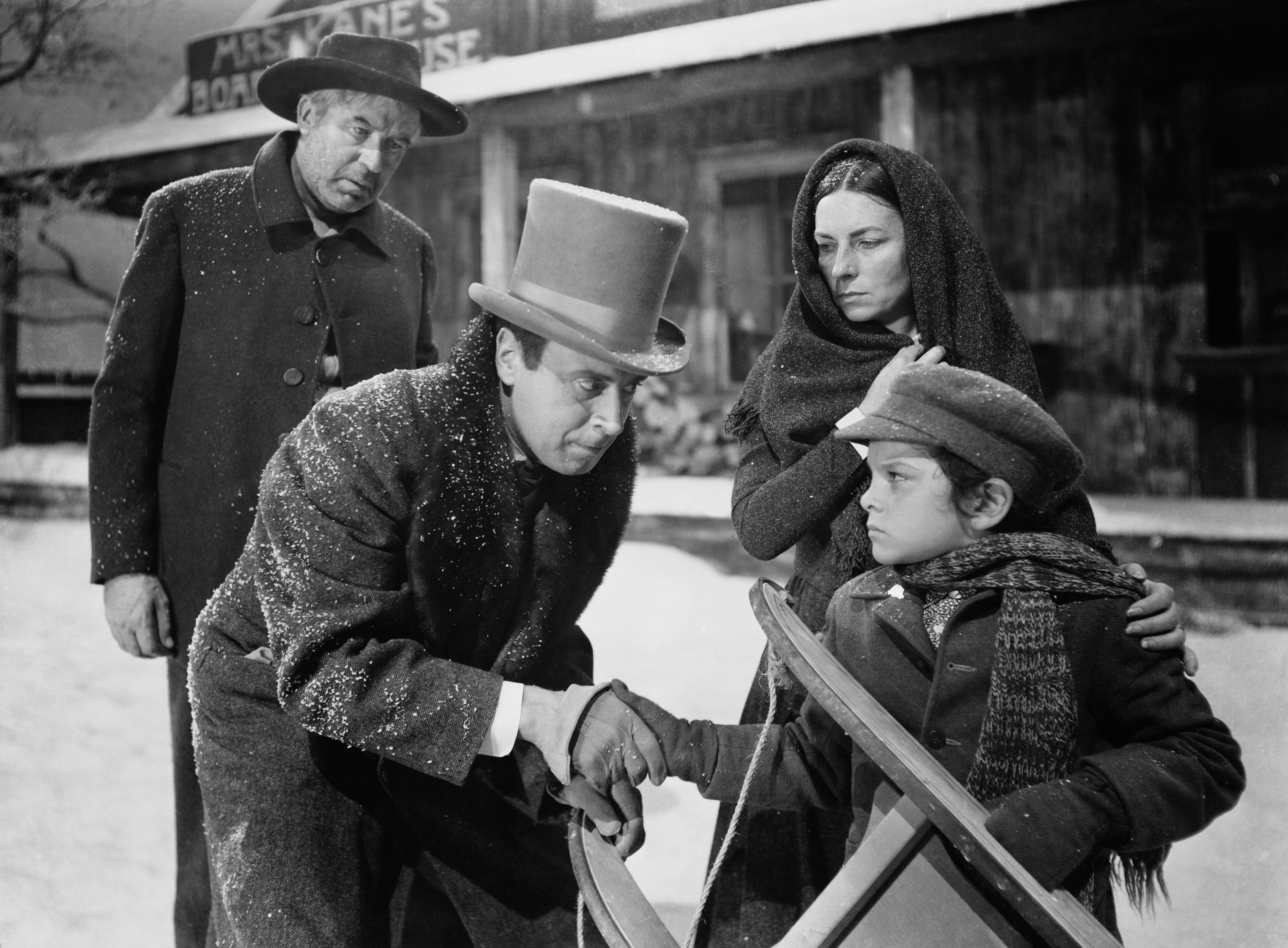 17 Behind-The-Scenes Facts About Old Movies That Prove Moviemaking Used To Basically Be An Extreme Sport