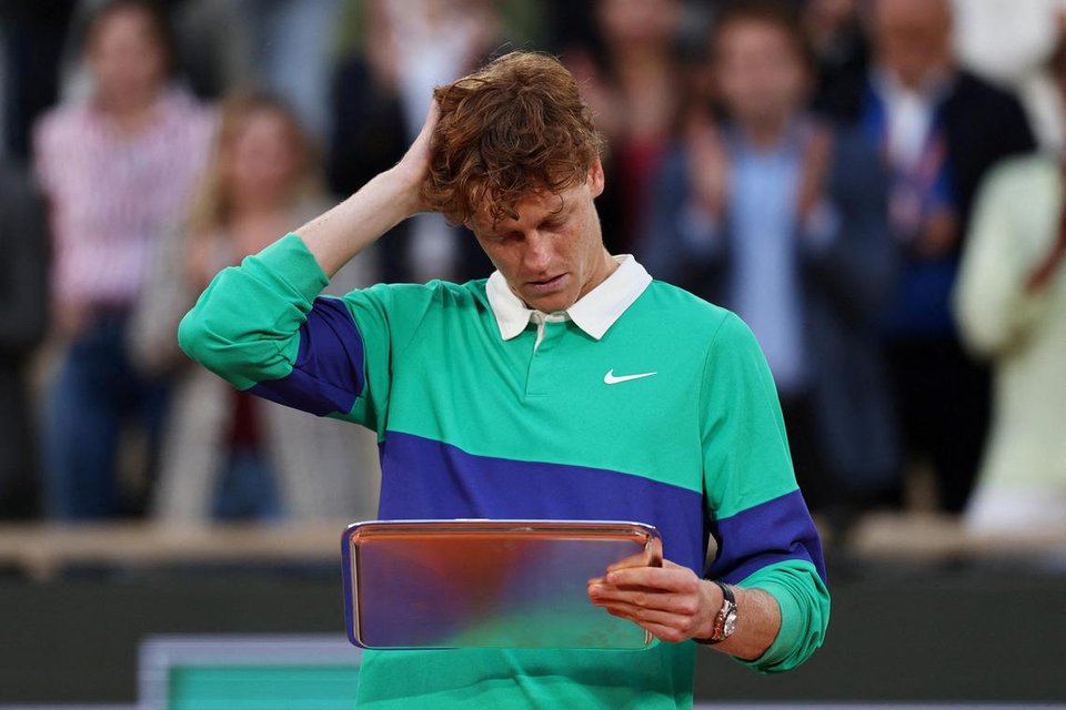 Losing stings but tennis stars always show up to talk. So should golfers
