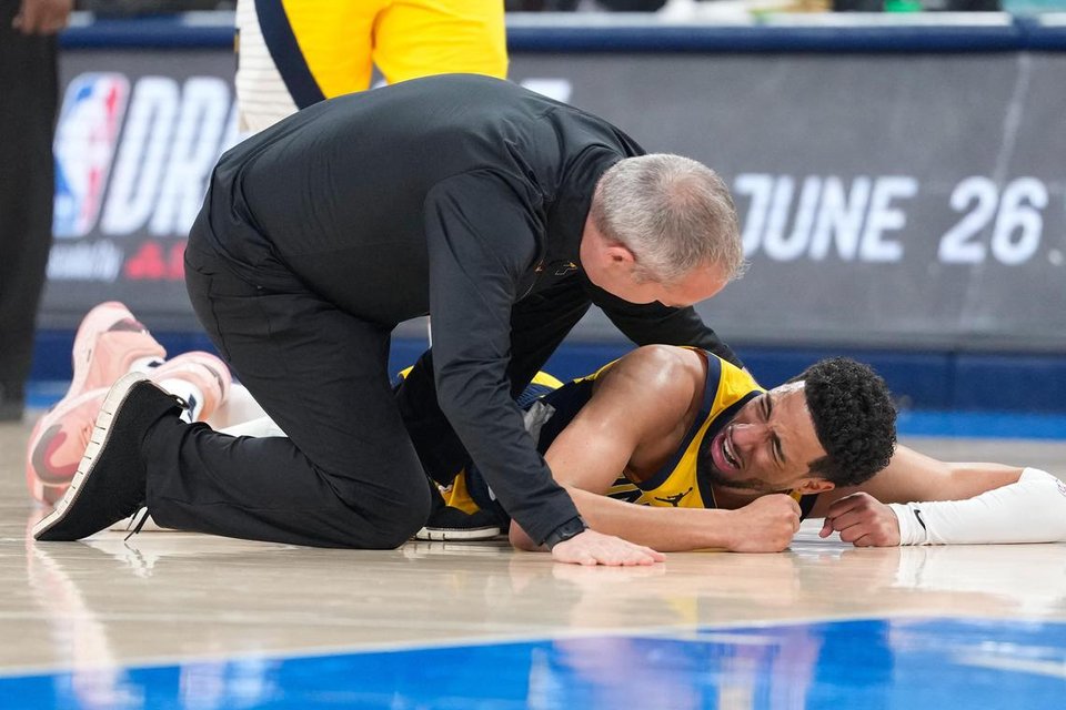 The Indiana Pacers ‘hearts dropped’ after Tyrese Haliburton injury: Rick Carlisle