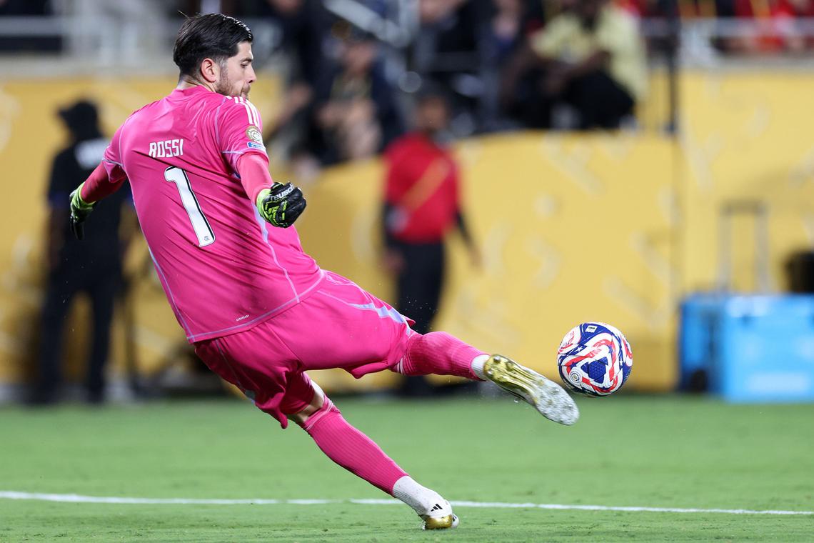 Flamengo happy to progress after 1-1 draw with LA FC