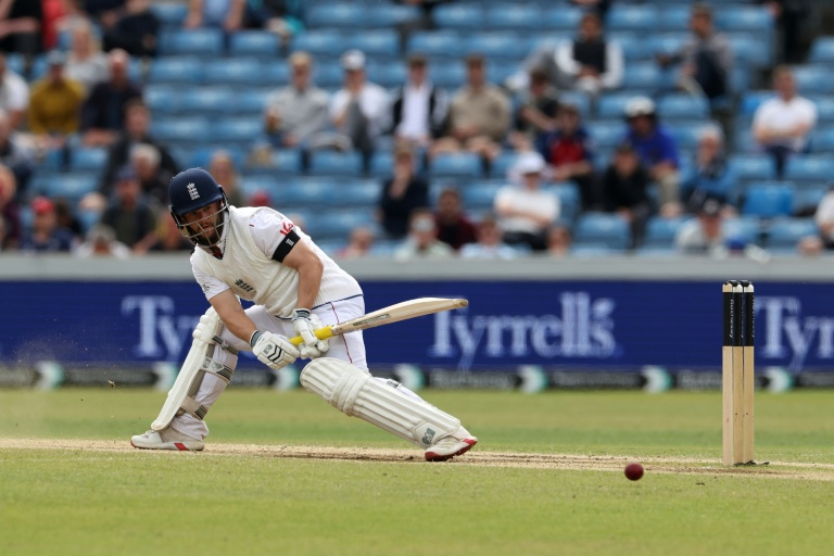 'Not Test class': Pundits tear into India after England chase 371