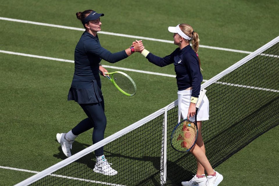 Krejcikova battles past Dart at windy Eastbourne, Raducanu survives scare