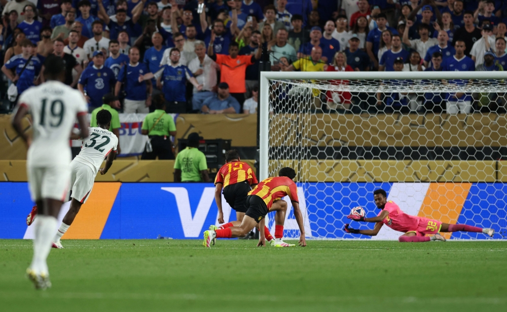 Chelsea sweep past Esperance 3-0 to book Club World Cup clash with Benfica