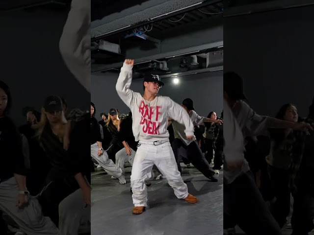 know you lookin’ when i dance😏✨ #yechan #choreography #learner #class