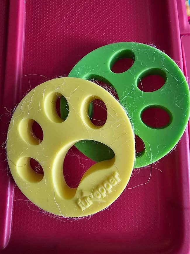 Just 30 Incredibly Helpful Things That Pet Owners Swear By For Their Homes