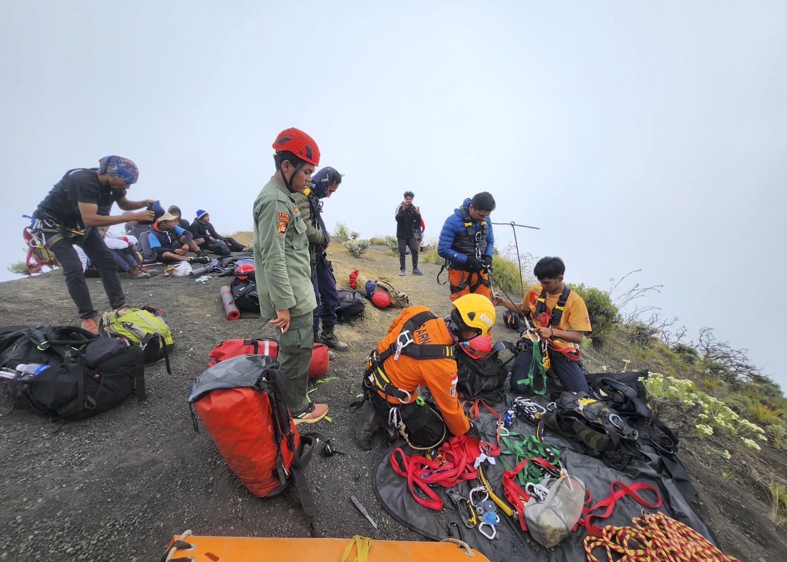 Indonesia’s Mount Rinjani rescue protocols under review after Brazilian tourist’s death