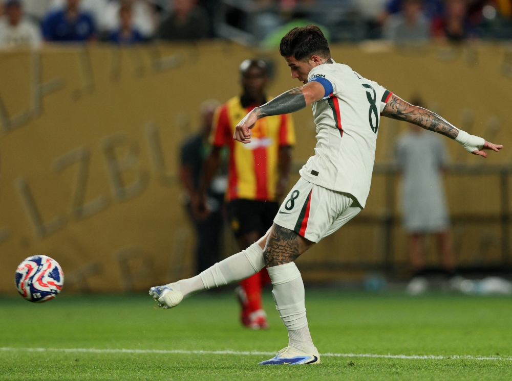 Chelsea’s Fernandez flying ahead of Benfica reunion at Club World Cup