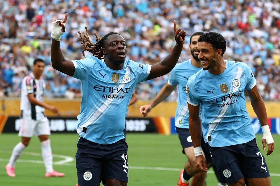 Manchester City destroy Juve to top group at Club World Cup