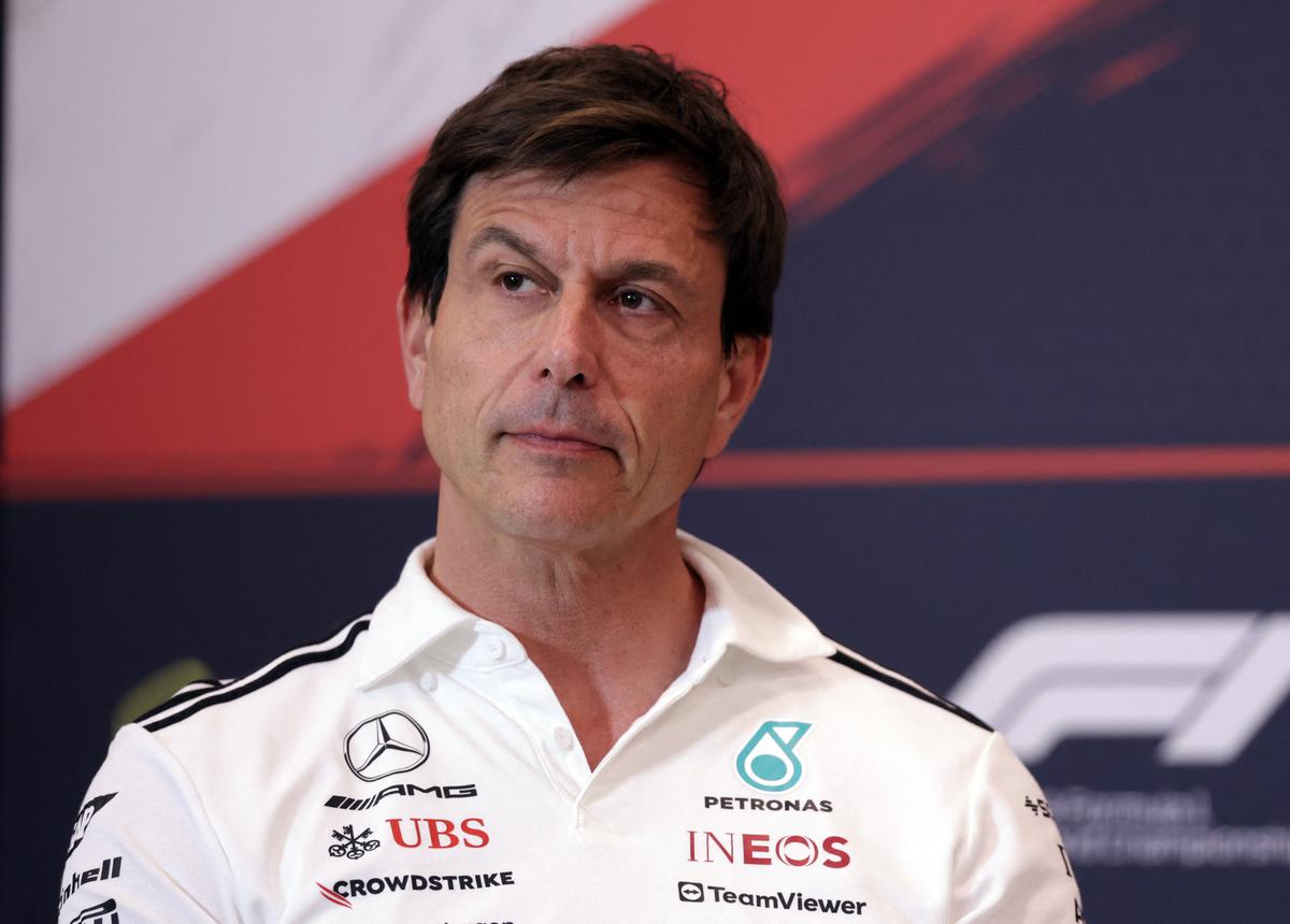 Fine teams for 'long shot' protests, says Wolff