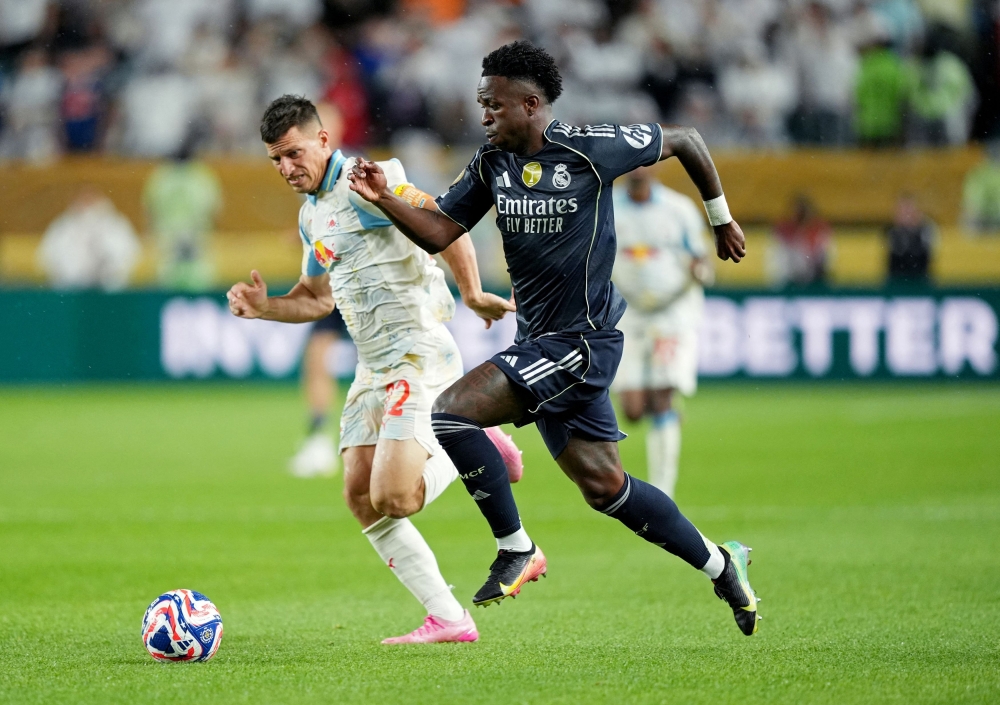 Vinicius dazzles as Real Madrid ease past Salzburg into Club World Cup round of 16