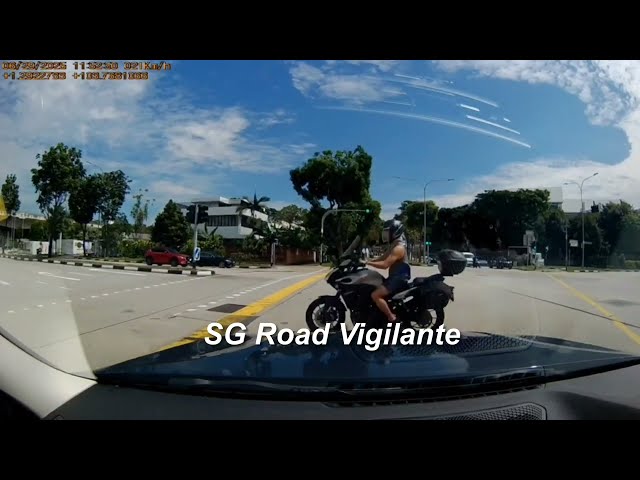 junction of clementi & west coast road motorcyclist fail to conform to red light signal