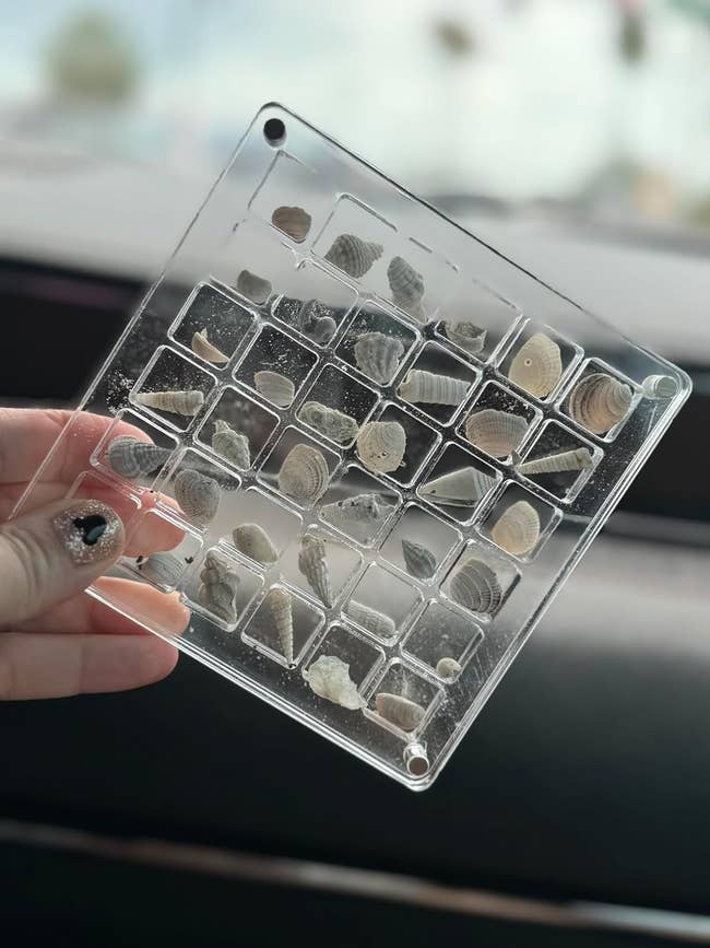 27 Cute Little Treats That’ll Give You The Same Thrill As Picking Out A Gift At The Dentist’s Office As A Kid