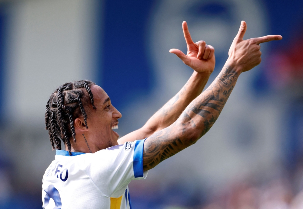 British media: Chelsea agree deal to sign Brighton's Joao Pedro in move worth over £50m