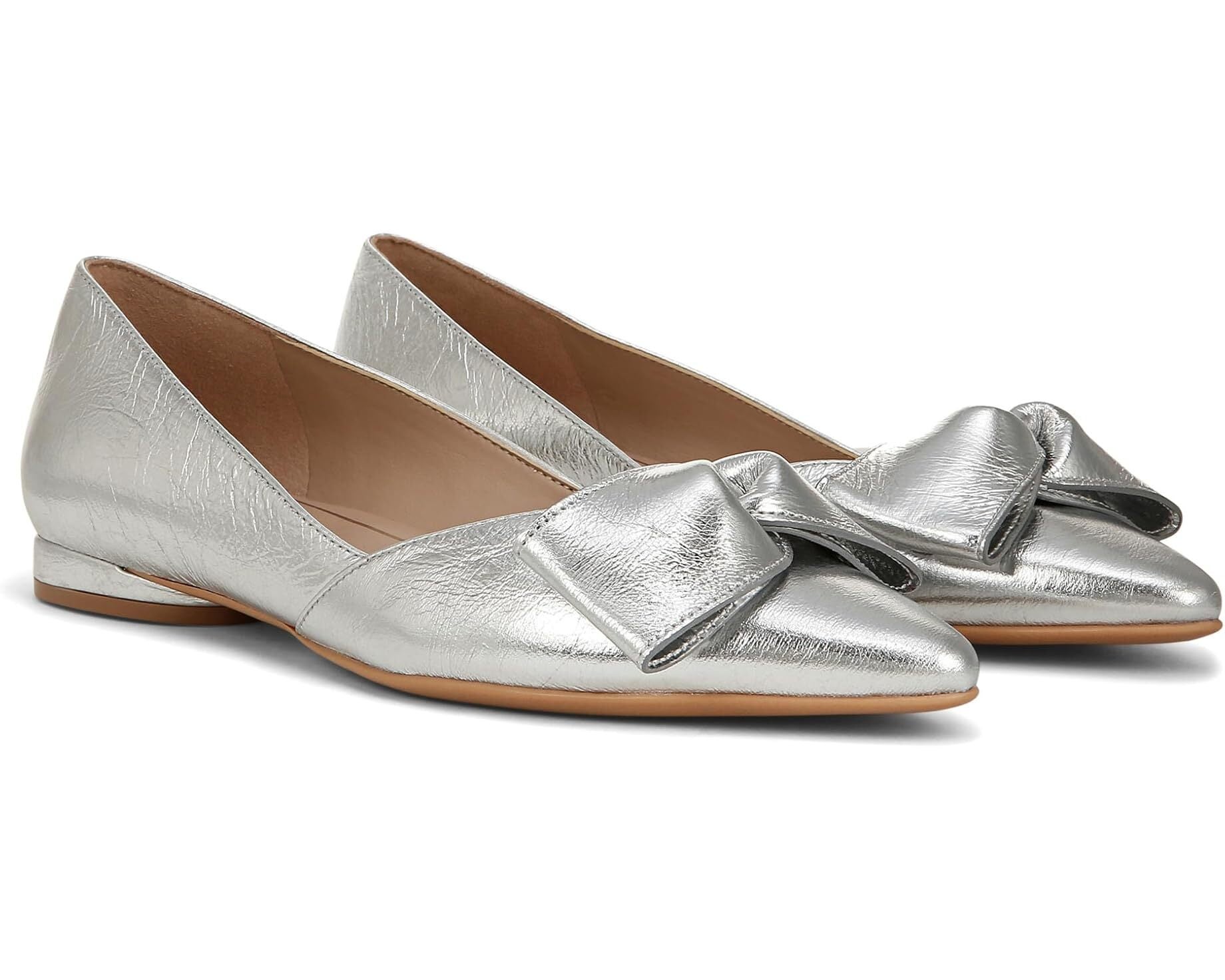 Skip The Uncomfortable Heels And Get These Fancy Flats For Special Occasions