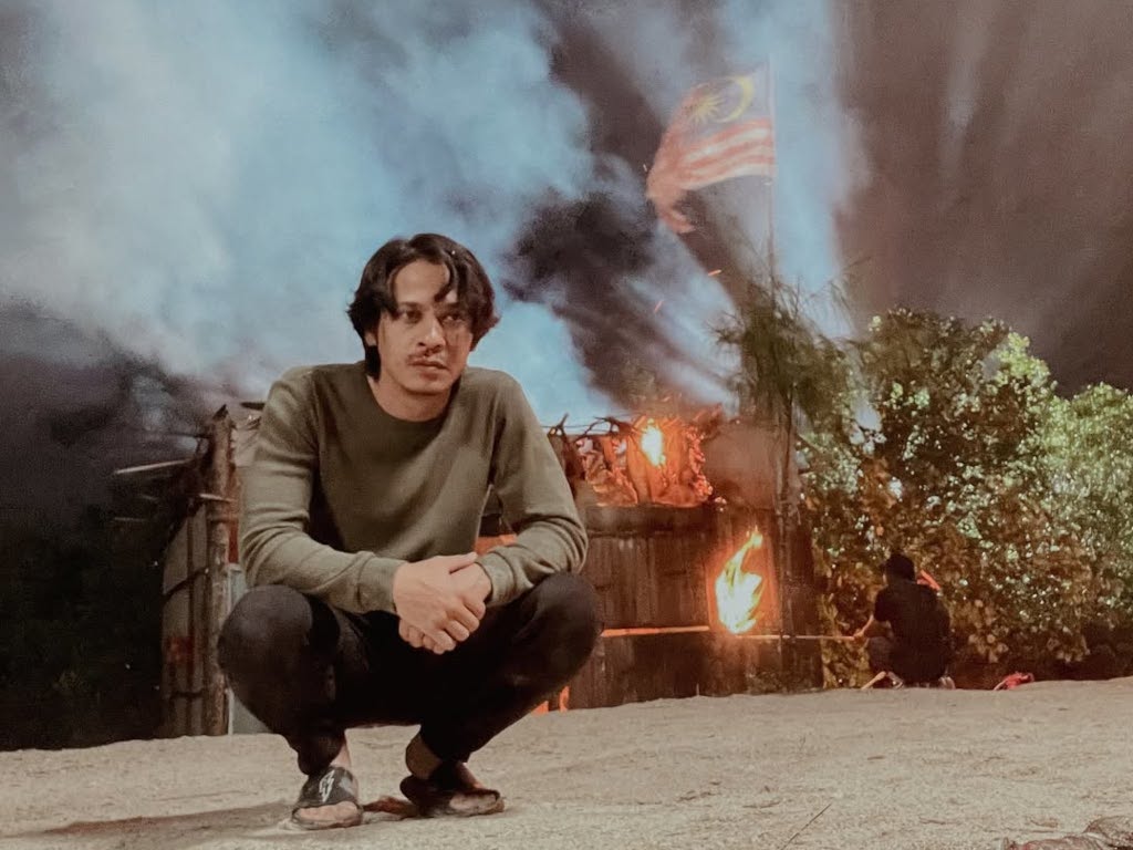 Zahiril Adzim uses 19 years of acting experience for "Martabat: Misi Berdarah"