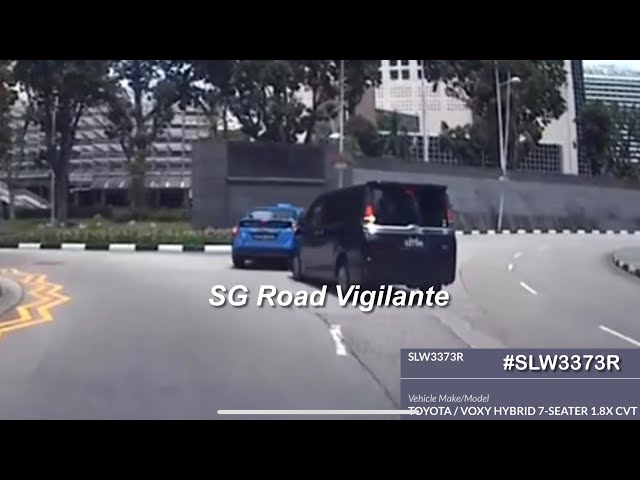 suntec city roundabout phv toyota noah fail to form up and hit comfort taxi