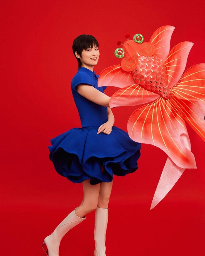 Chris Lee on viral puffy skirt: I dressed myself!