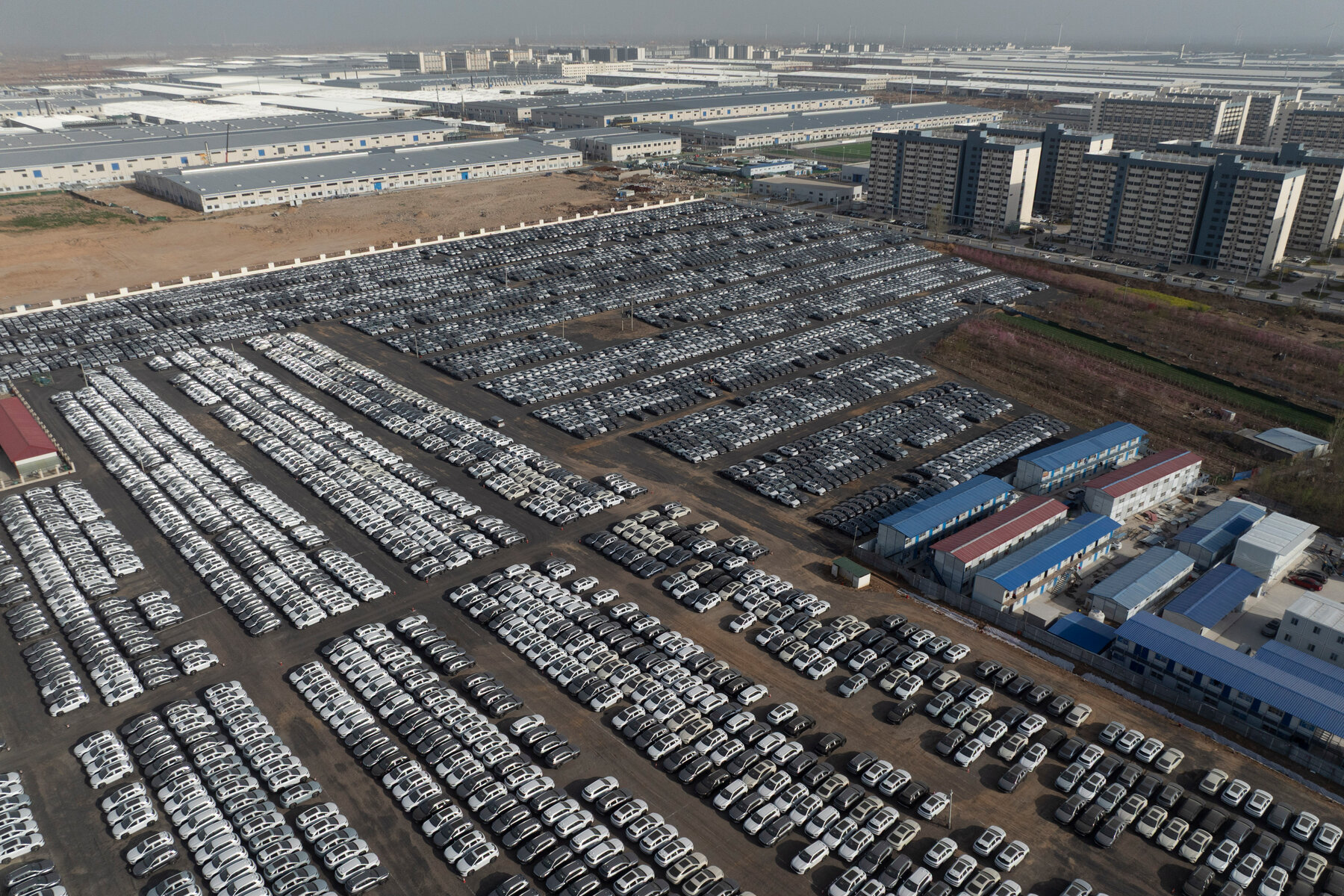 There’s a Race to Power the Future. China Is Pulling Away.